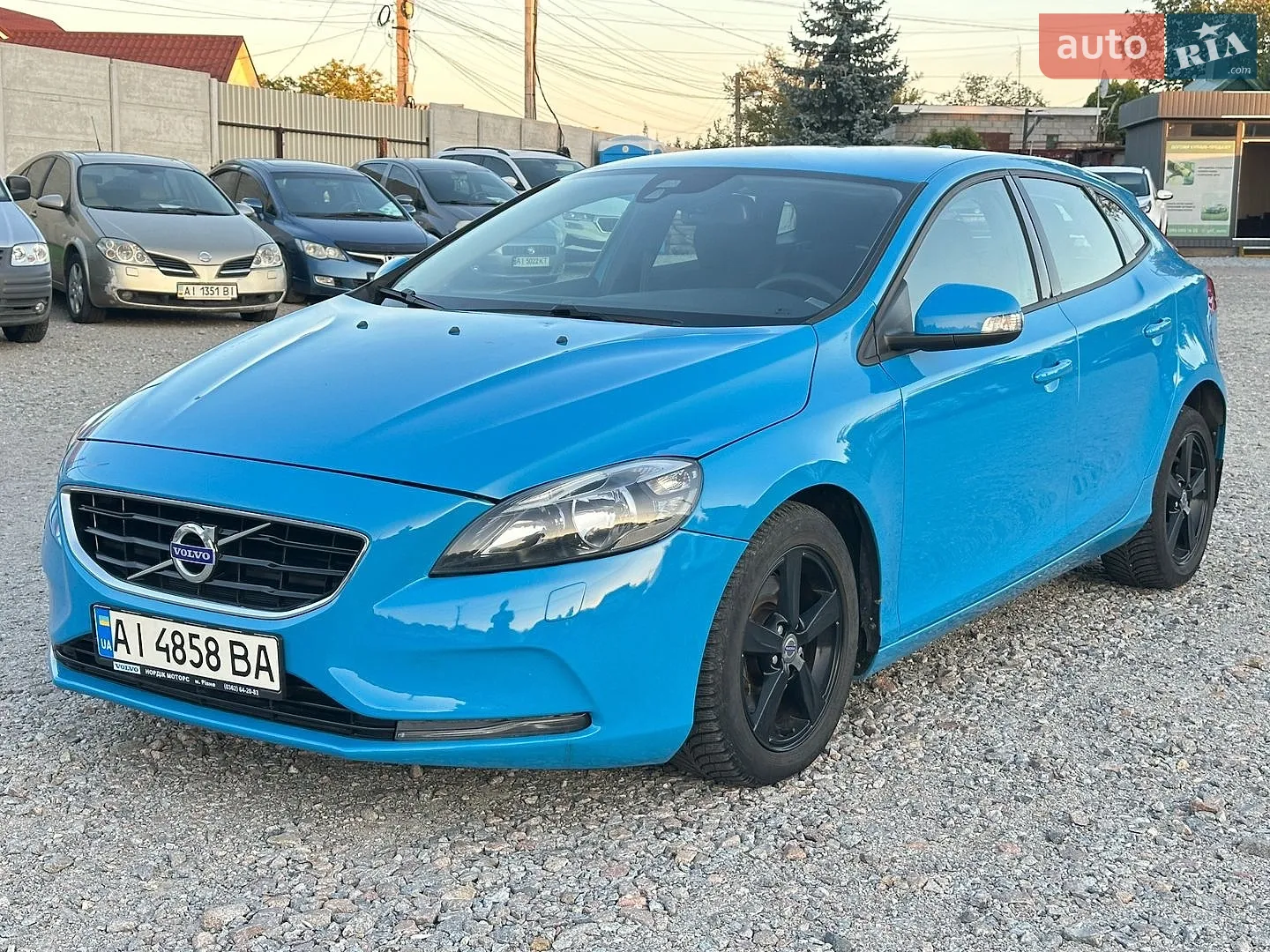 Volvo V40, 2013