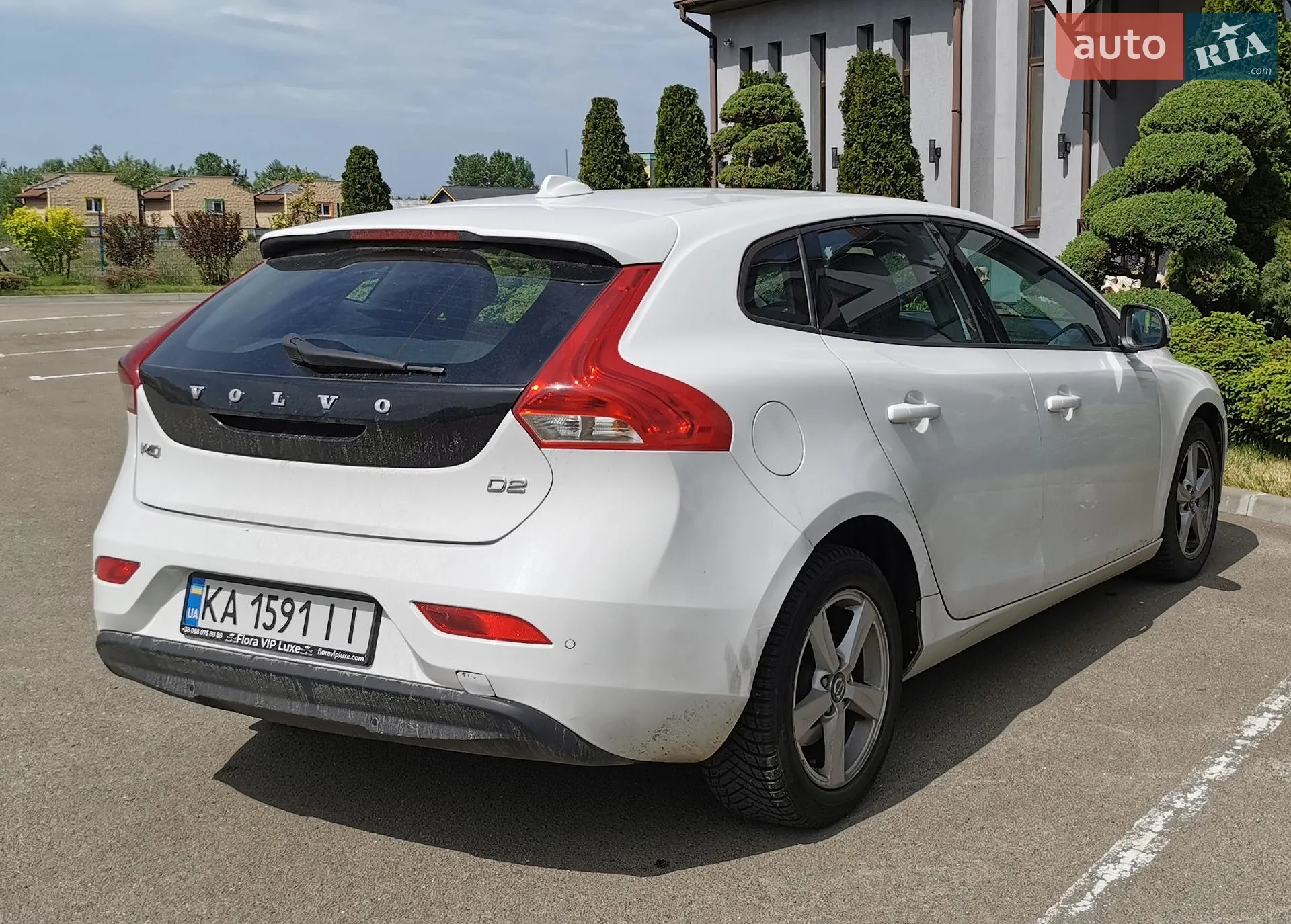 Volvo V40, 2014