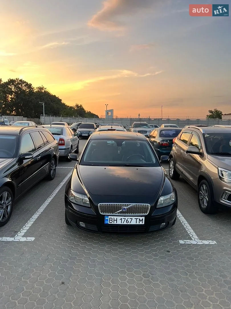 Volvo V50, 2005