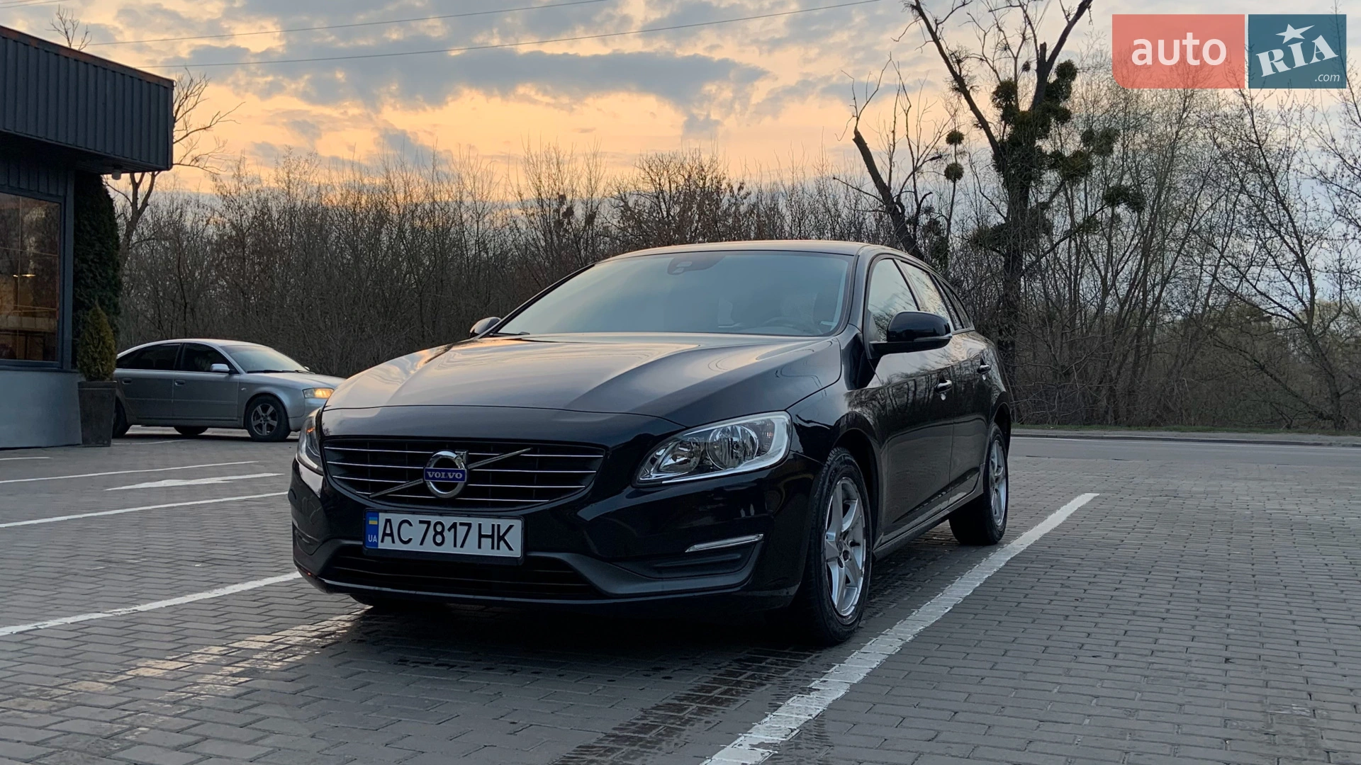 Volvo V60, 2015