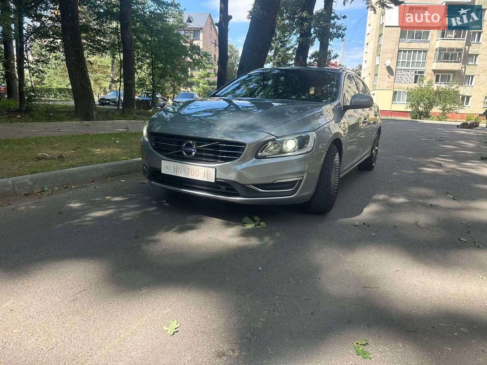 Volvo V60, 2015
