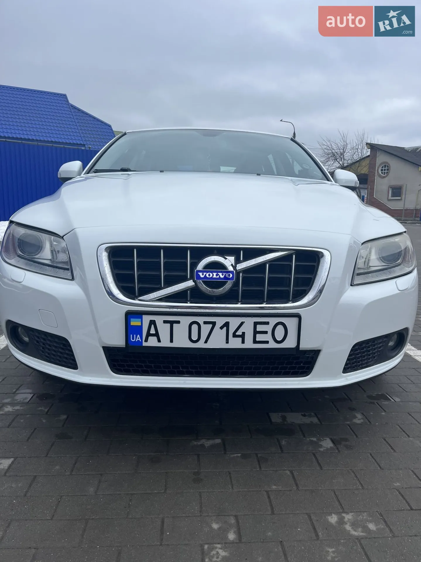 Volvo V70, 2009