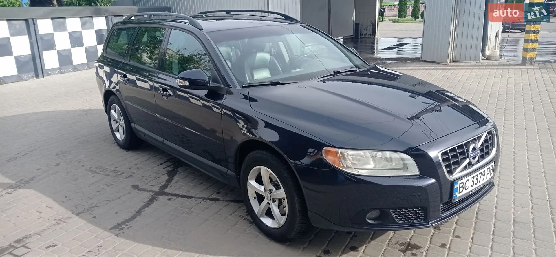 Volvo V70, 2009