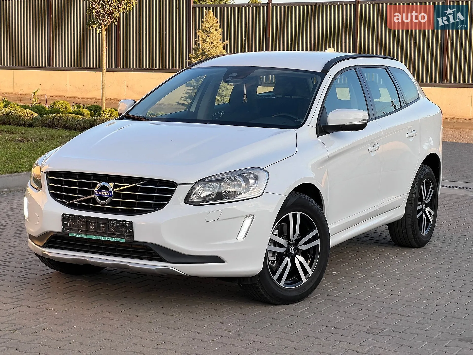 Volvo XC60, 2014