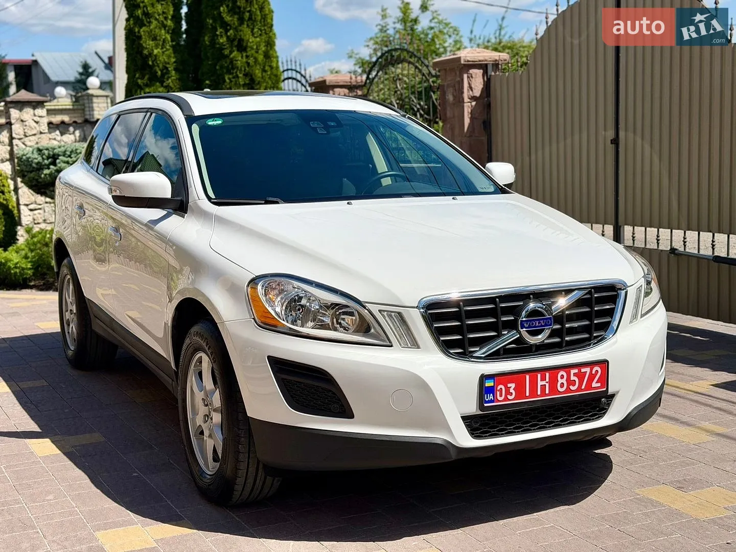Volvo XC60, 2011