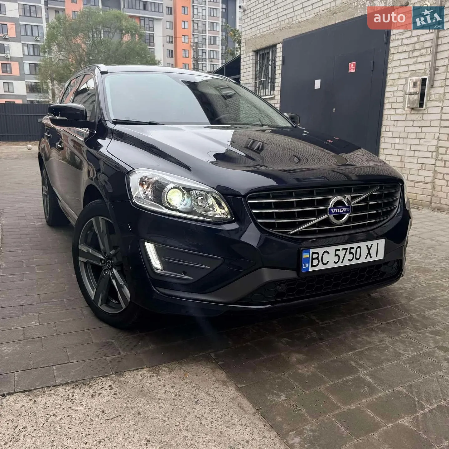 Volvo XC60, 2016