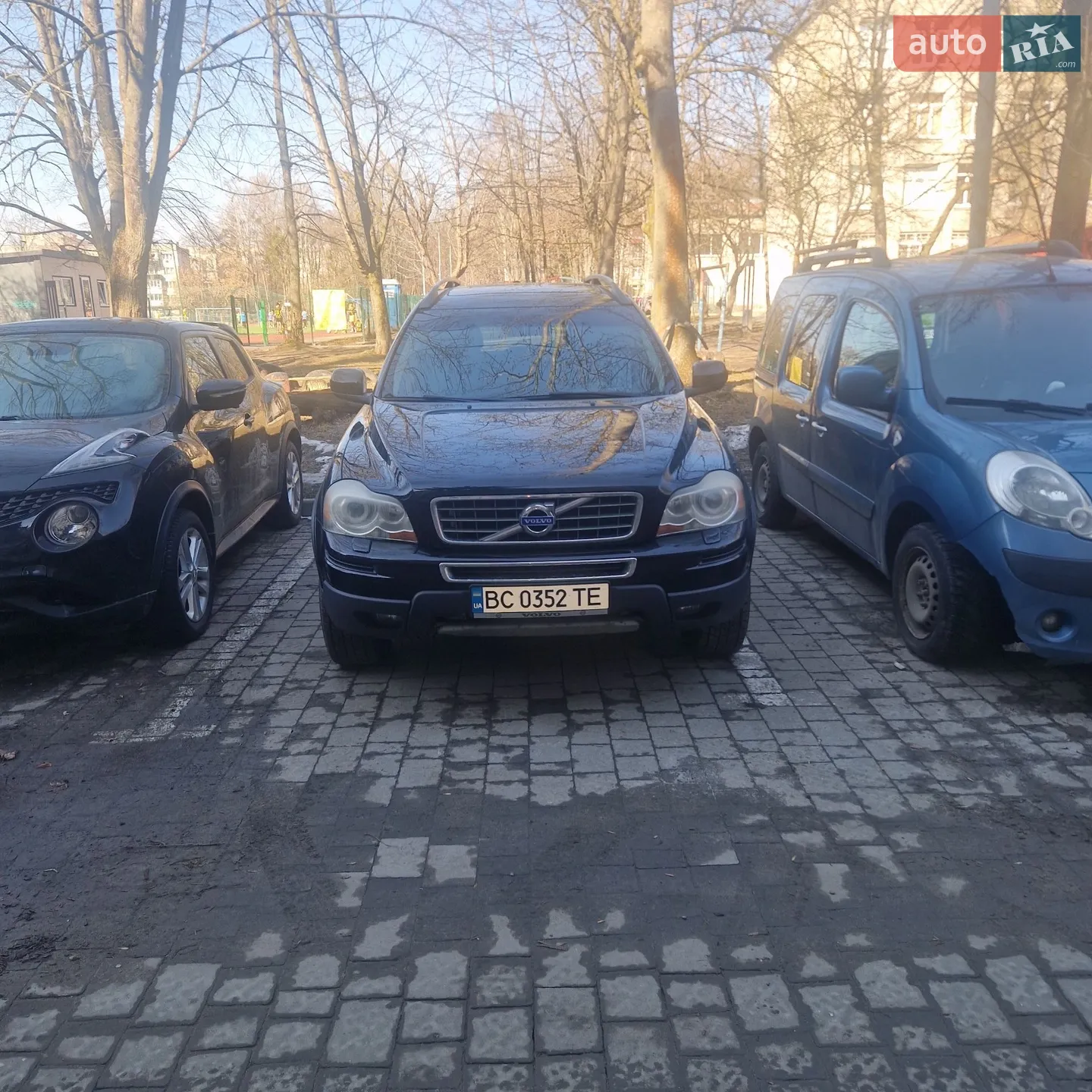 Volvo XC90, 2011
