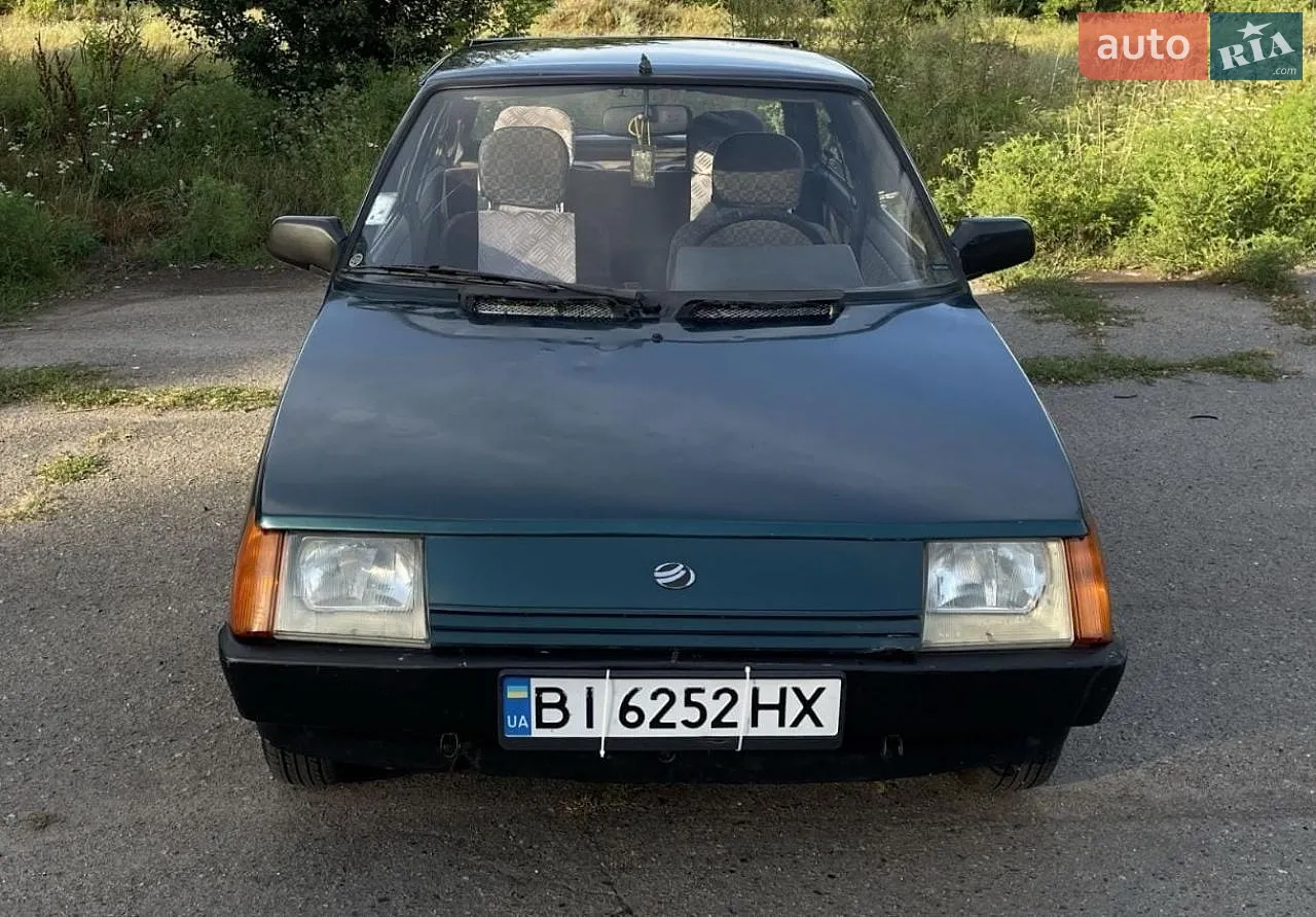 ЗАЗ 1102 Таврия-Нова, 2000