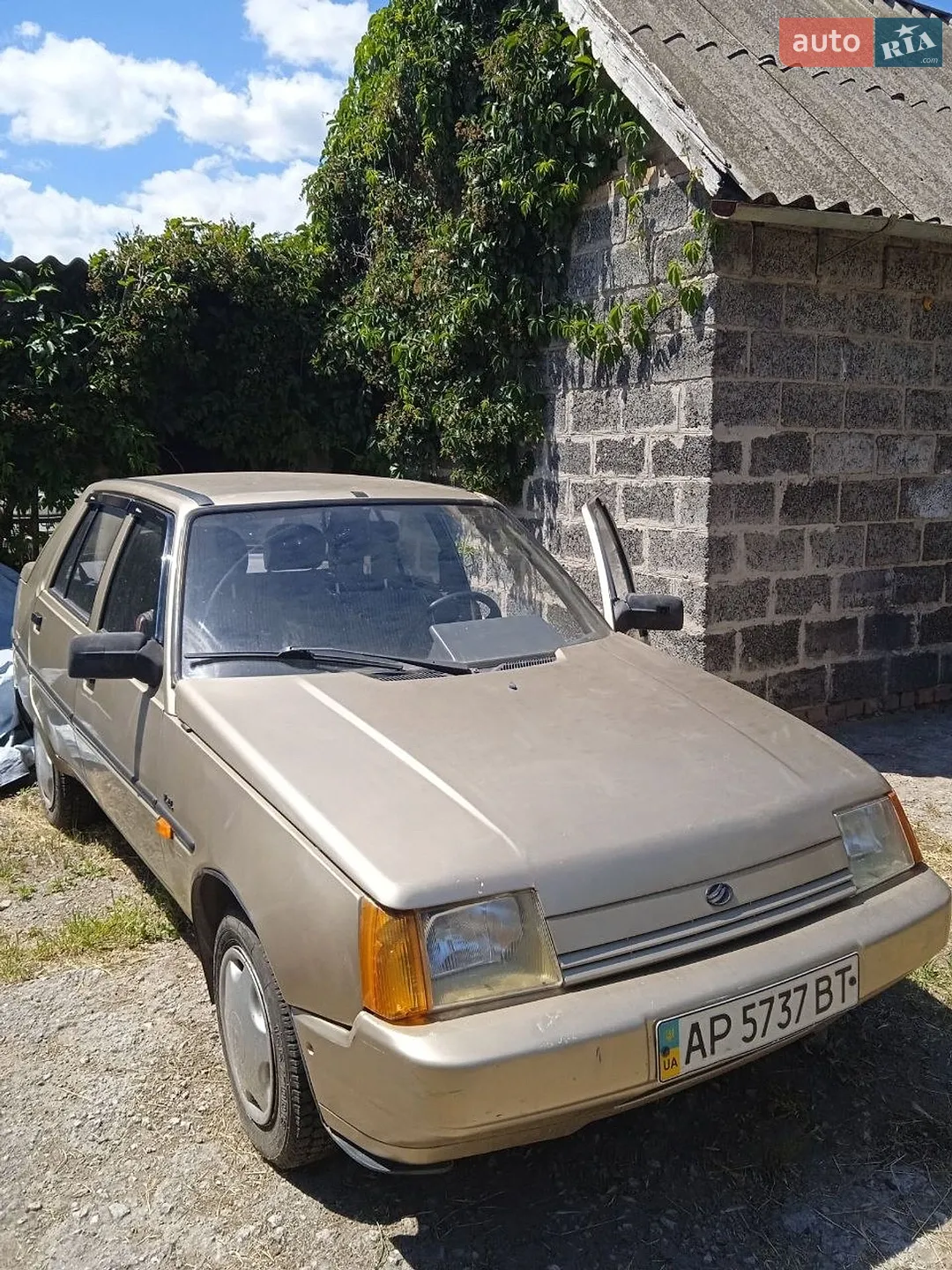 ЗАЗ 1103 Славута, 2001
