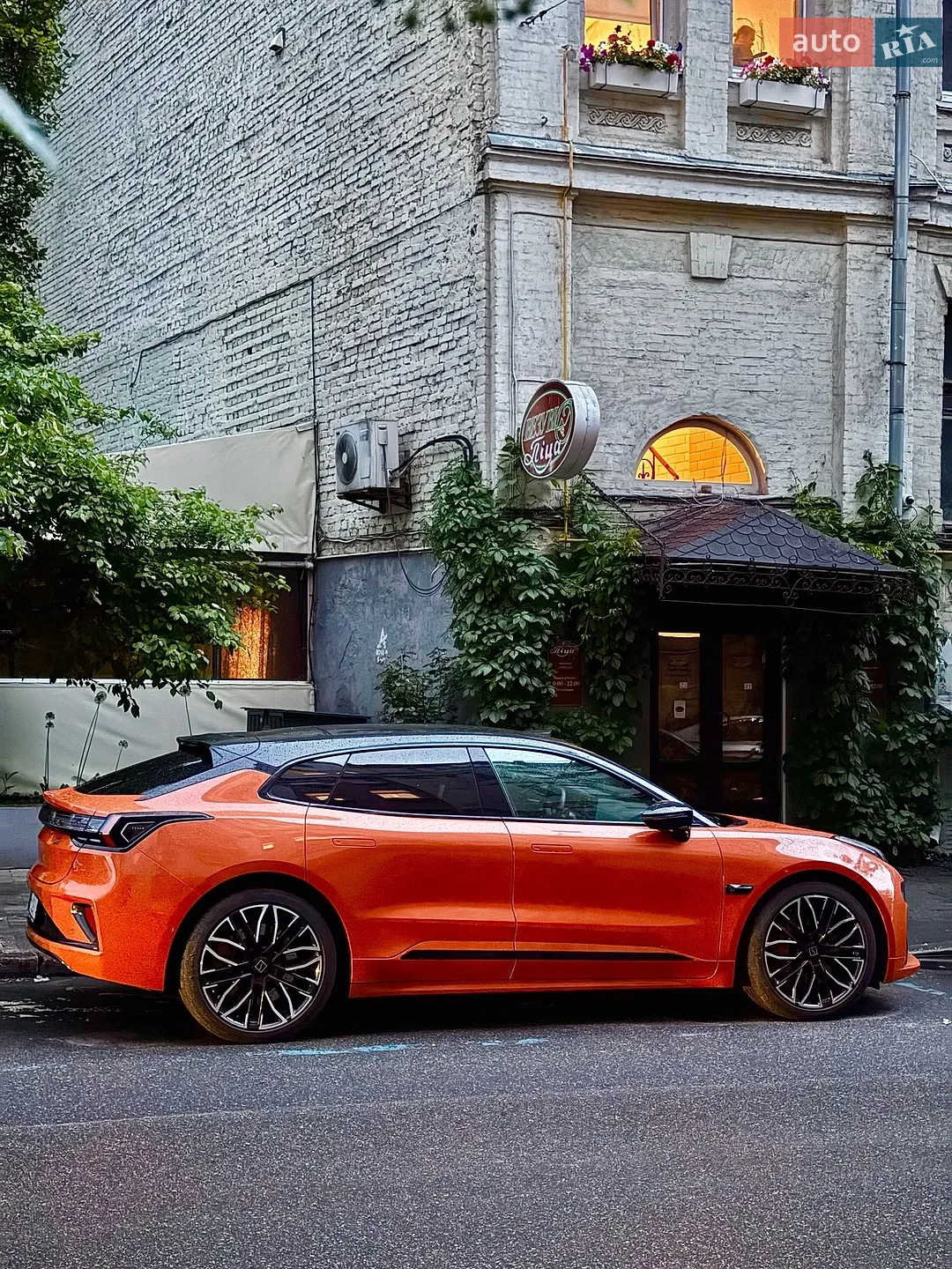 Zeekr 001, 2024