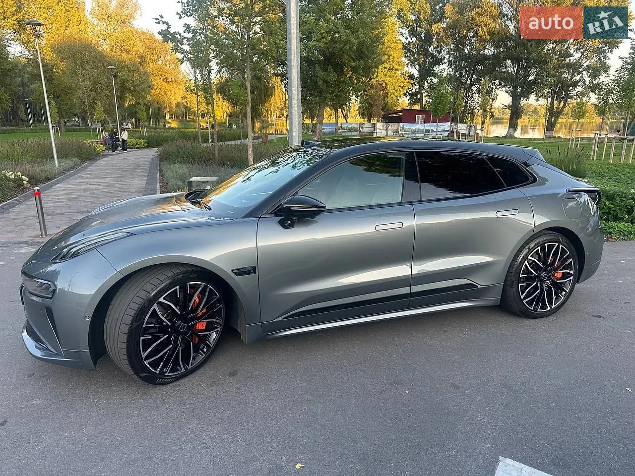 Zeekr 001, 2024