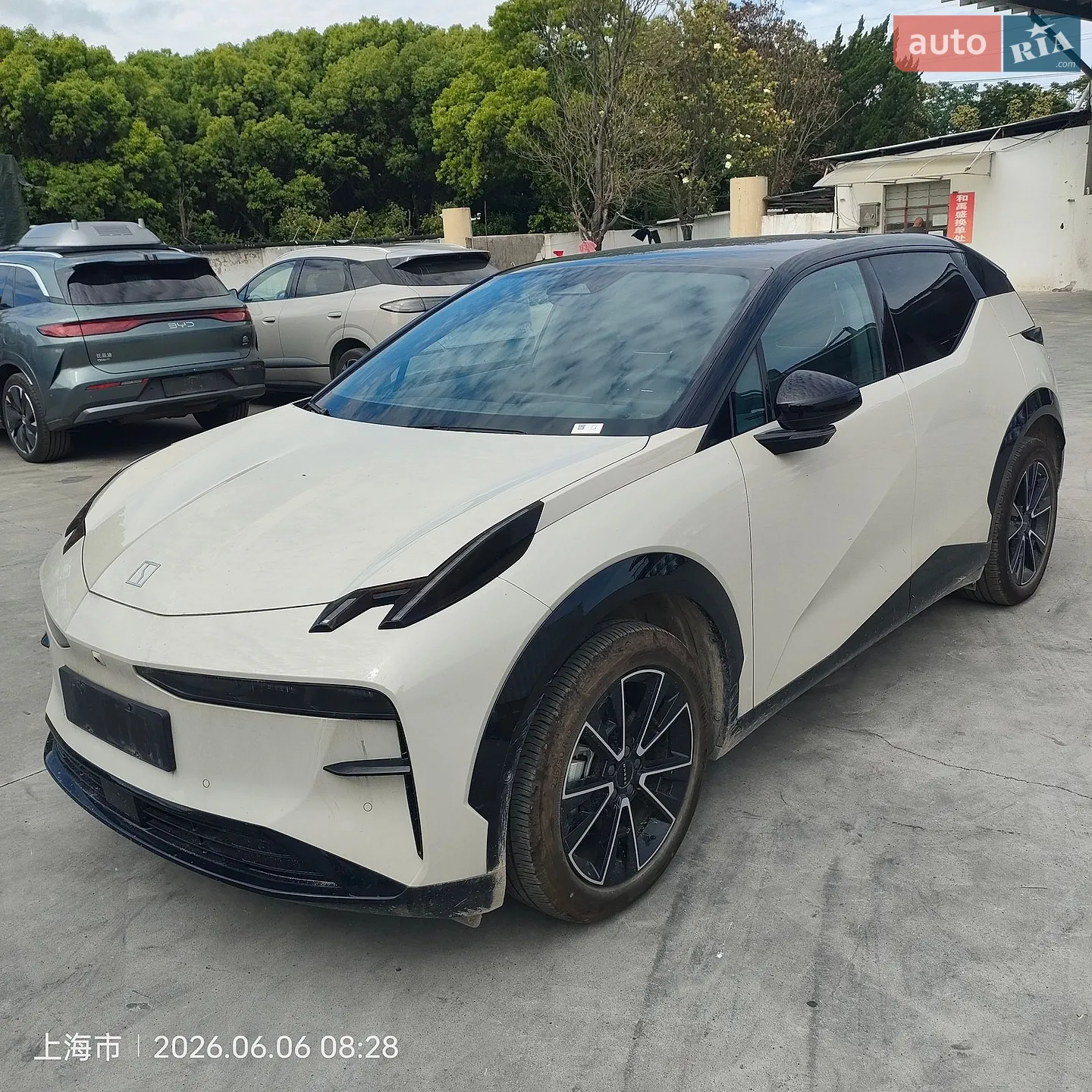 Zeekr X, 2024