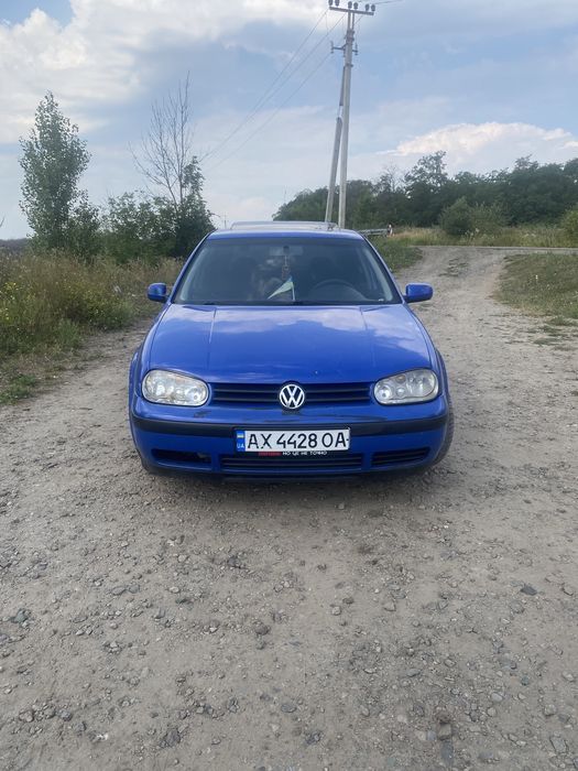 Volkswagen Golf, 1998