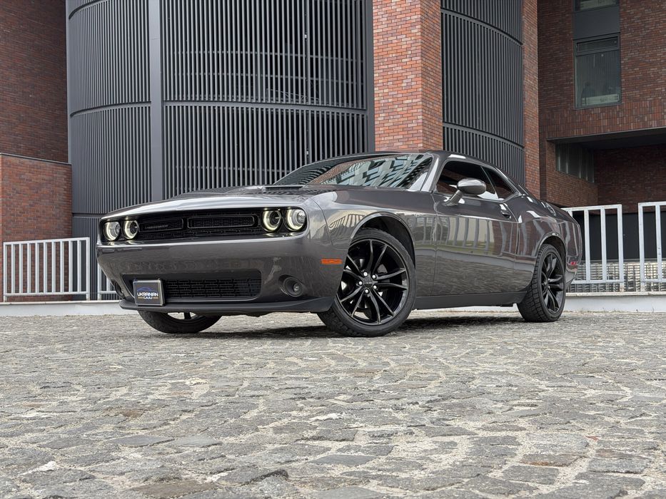 Dodge Challenger, 2016