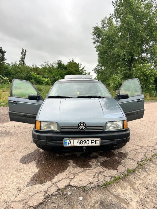 Volkswagen Passat Sedan, 1988