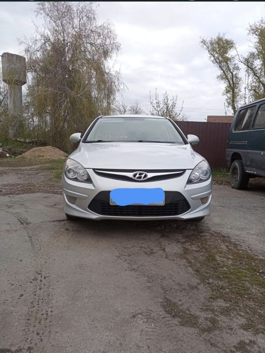 Hyundai i30, 2011
