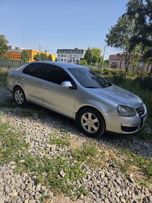 Volkswagen Jetta, 2008