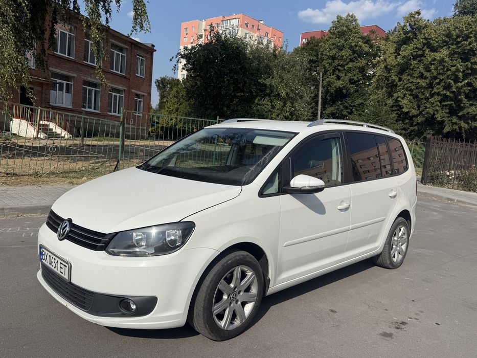 Volkswagen Touran, 2012