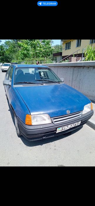 Opel Kadett, 1987