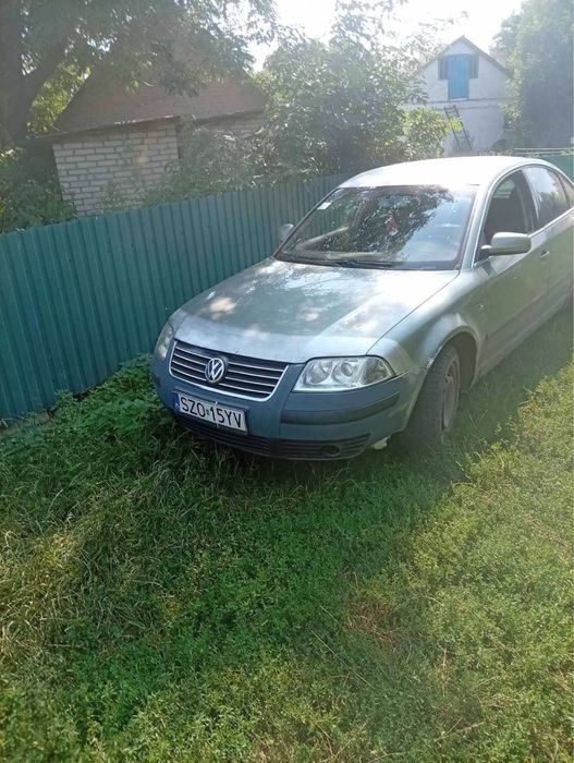 Volkswagen Passat Sedan, 2003