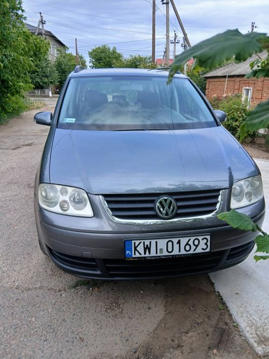 Volkswagen Touran, 2004