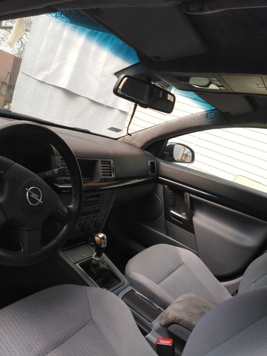 Opel Signum, 2003