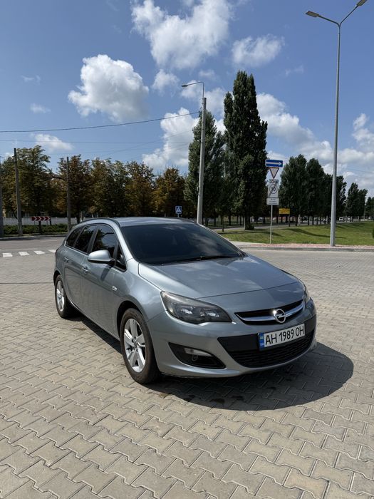 Opel Astra, 2014