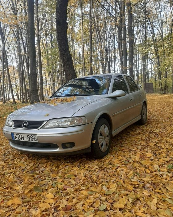 Opel Другая модель, 2001
