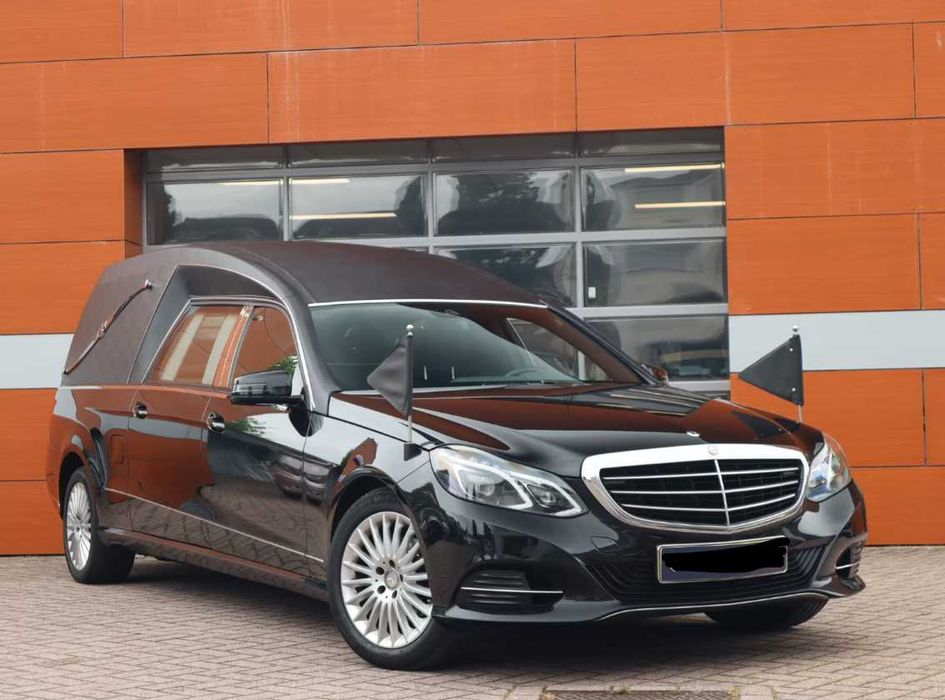 Mercedes-Benz 200, 2013