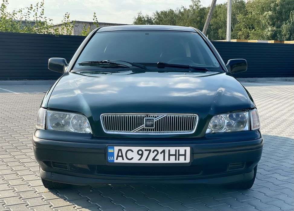 Volvo S40, 1998