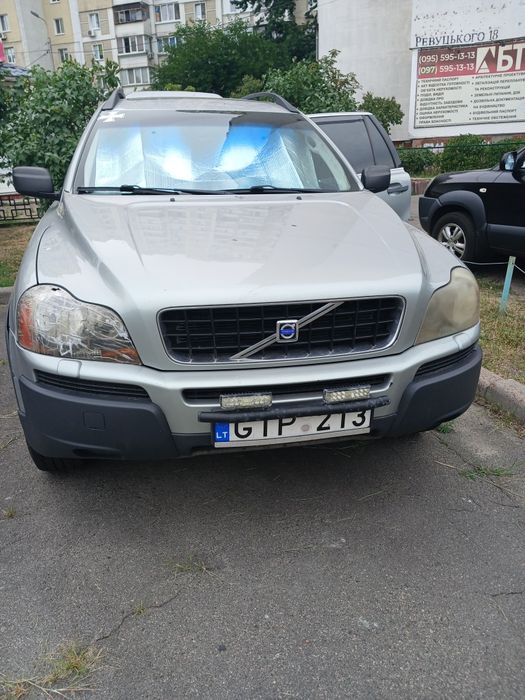 Volvo XC90, 2003