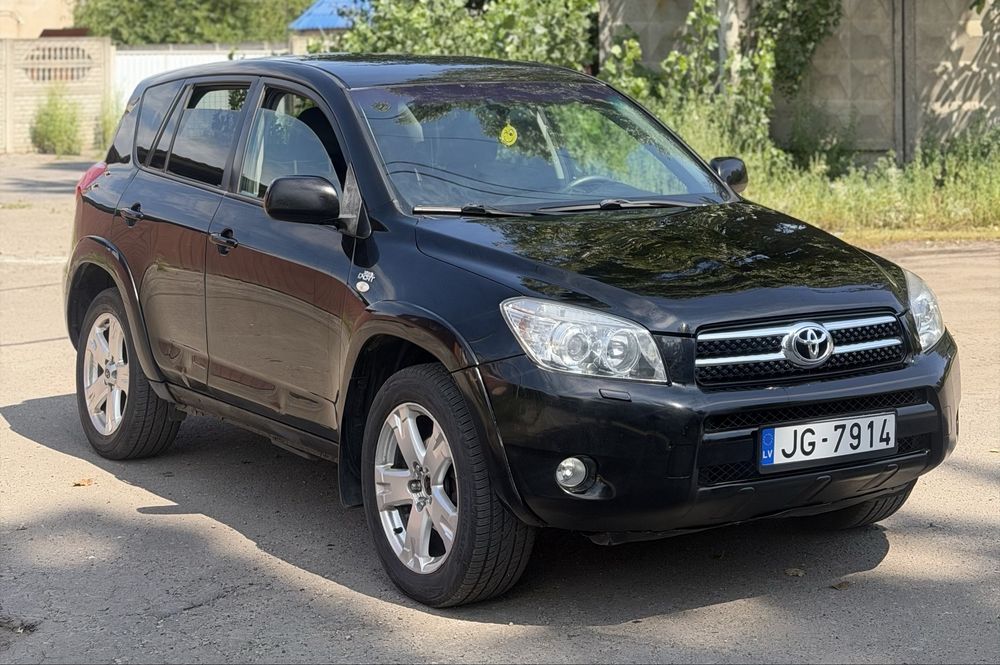 Toyota RAV4, 2008