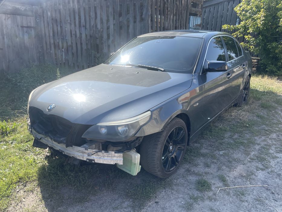 BMW 5 Series, 2004