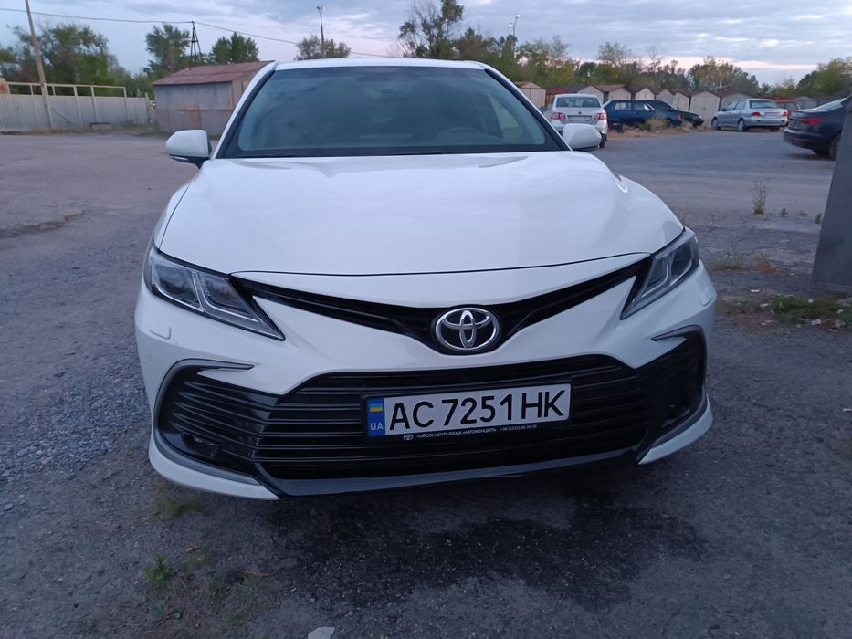 Toyota Camry, 2023