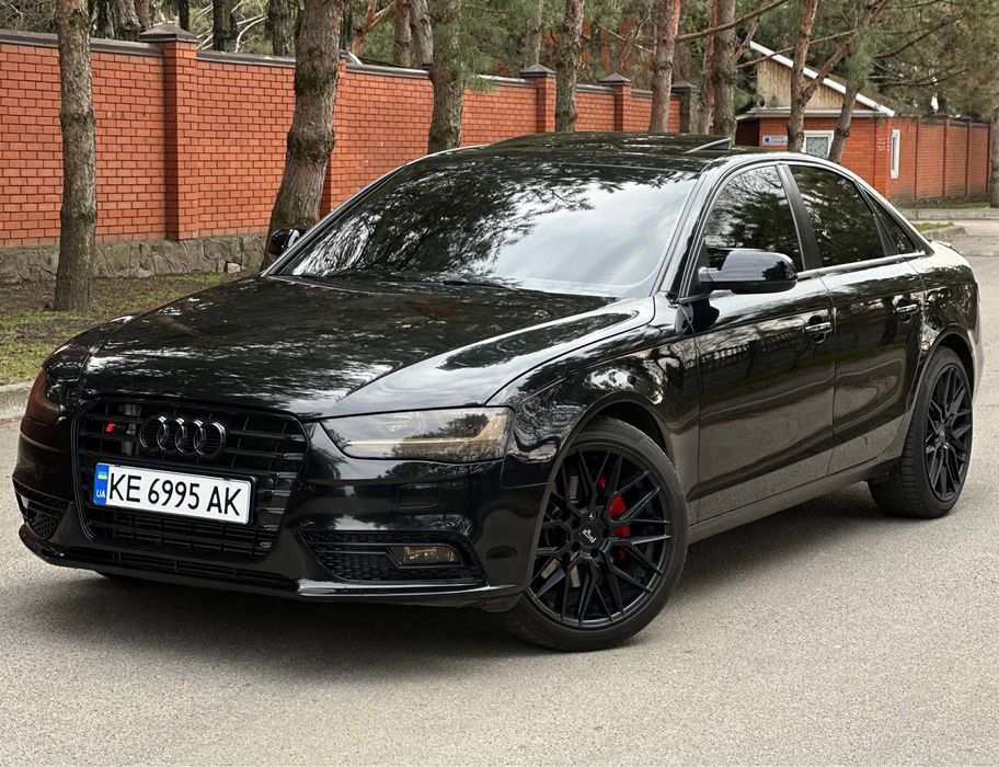 Audi A4, 2013