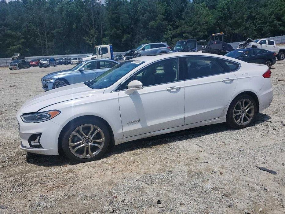 Ford Fusion, 2019