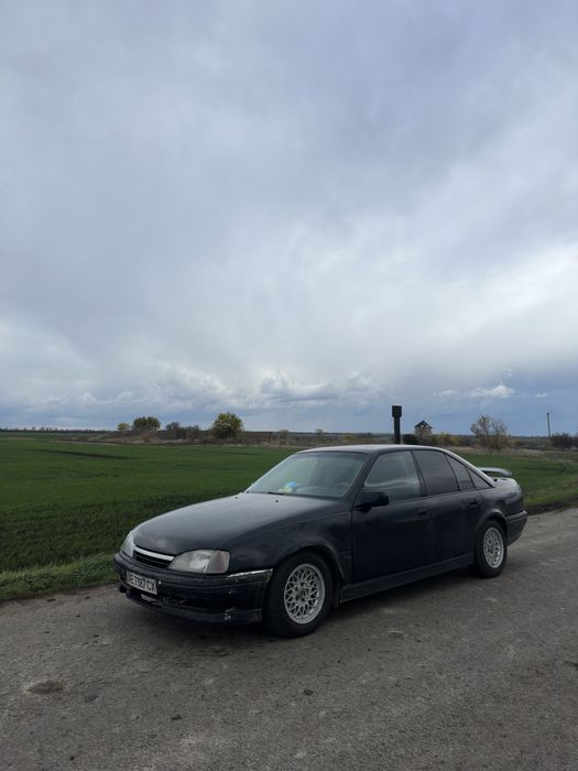 Opel Omega, 1992