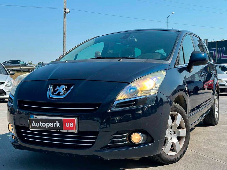 Peugeot 5008, 2011