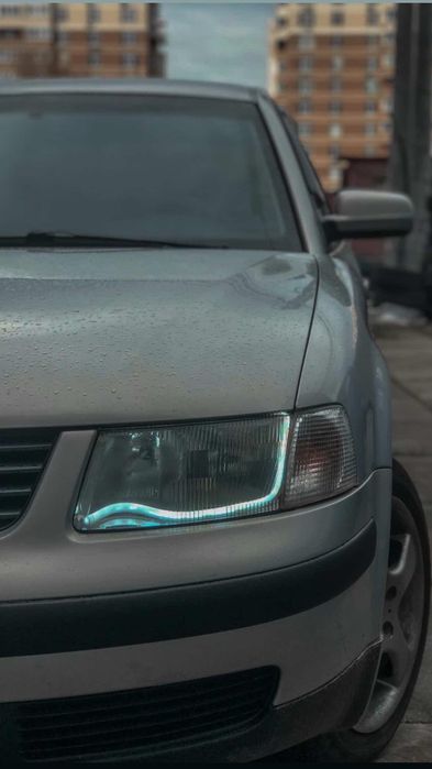 Volkswagen Passat Sedan, 1999