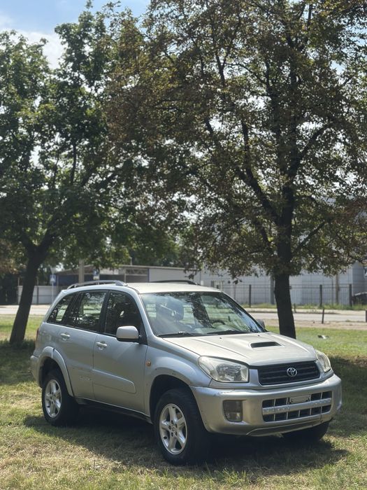 Toyota RAV4, 2002