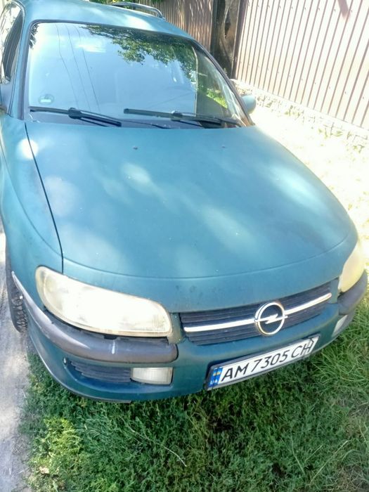 Opel Omega, 1997