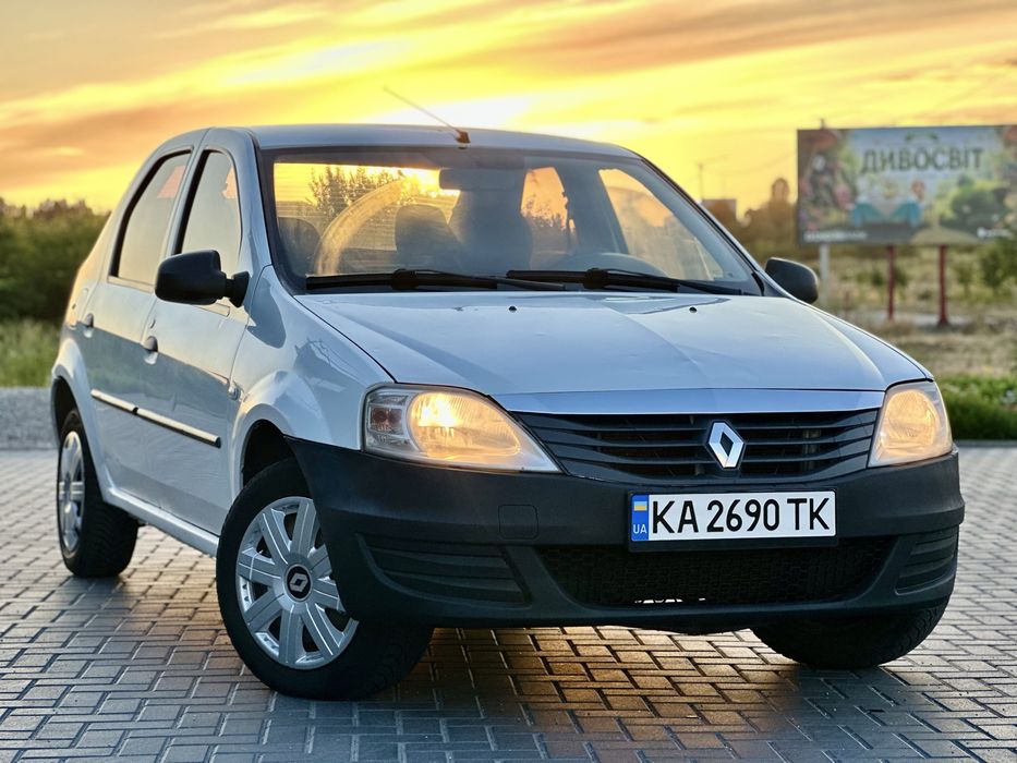 Renault Logan, 2012
