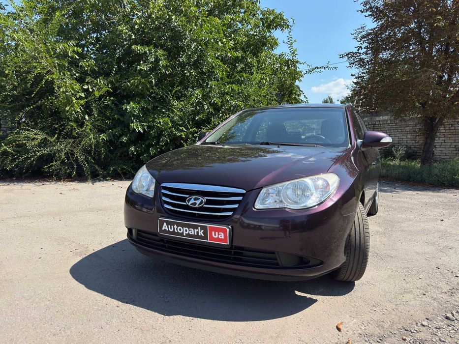 Hyundai Elantra, 2010