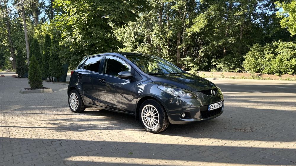 Mazda 2, 2008