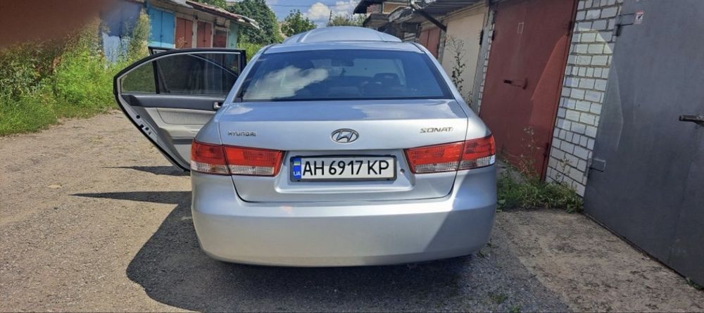 Hyundai Sonata, 2006