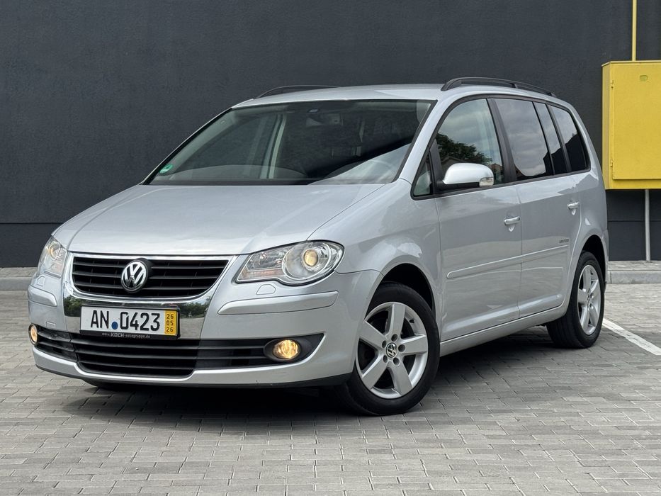 Volkswagen Touran, 2009