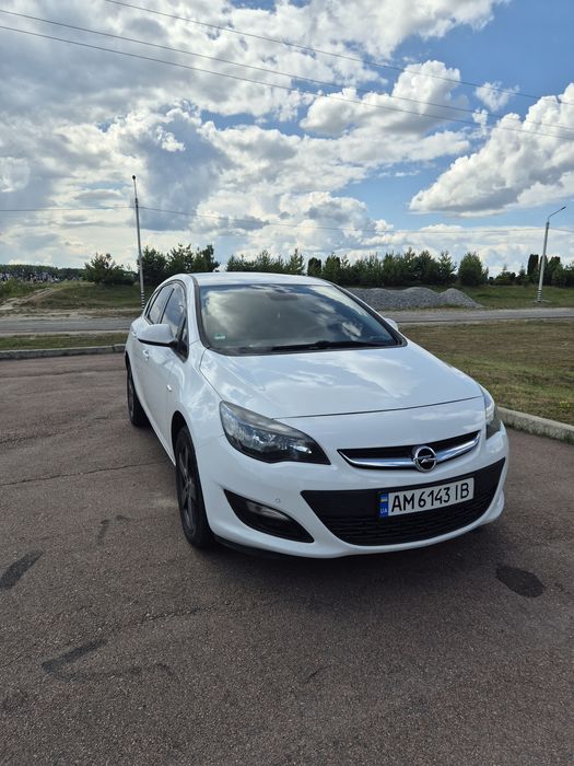 Opel Astra, 2014