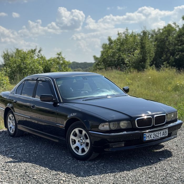 BMW 7 Series, 1994