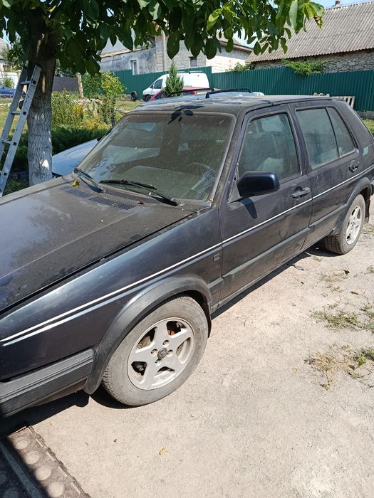 Ford Другая модель, 1990