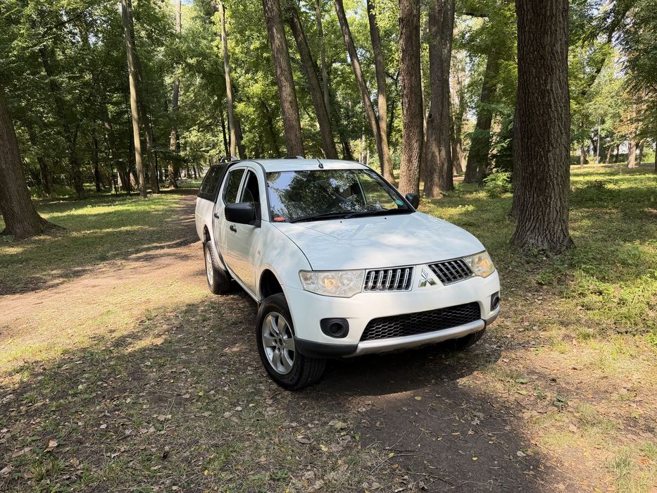 Mitsubishi L 200, 2013